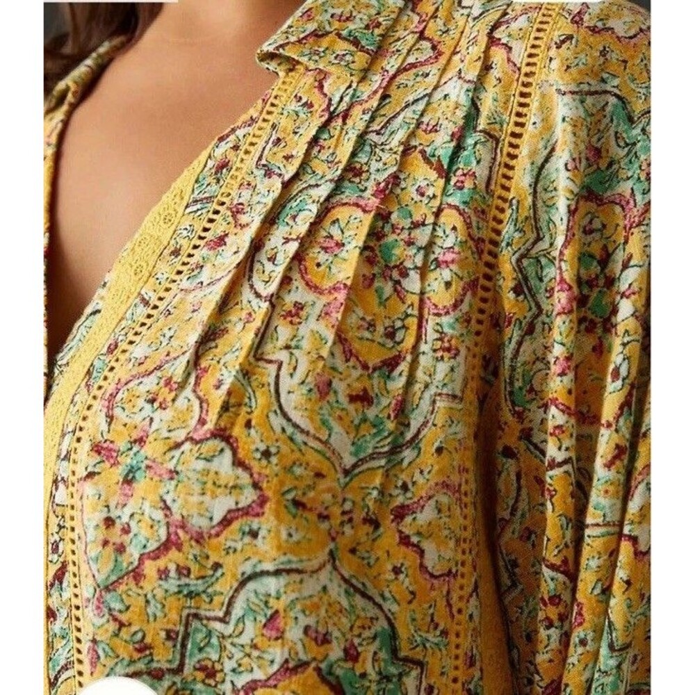 Anthropologie Pilcro Pintuck Peasant Blouse Yellow Floral Lace Trim Size S - Picture 2 of 16